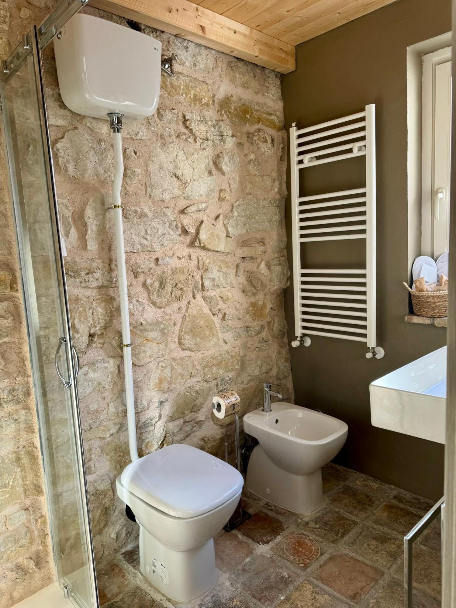 Retro Apartment Castel Di Sangro Bagian luar foto